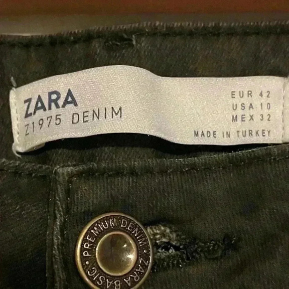 Zara pants - Picture 3 of 3